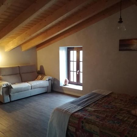 Apartament Agriturismo Corte Fontana Salò Pokój zdjęcie